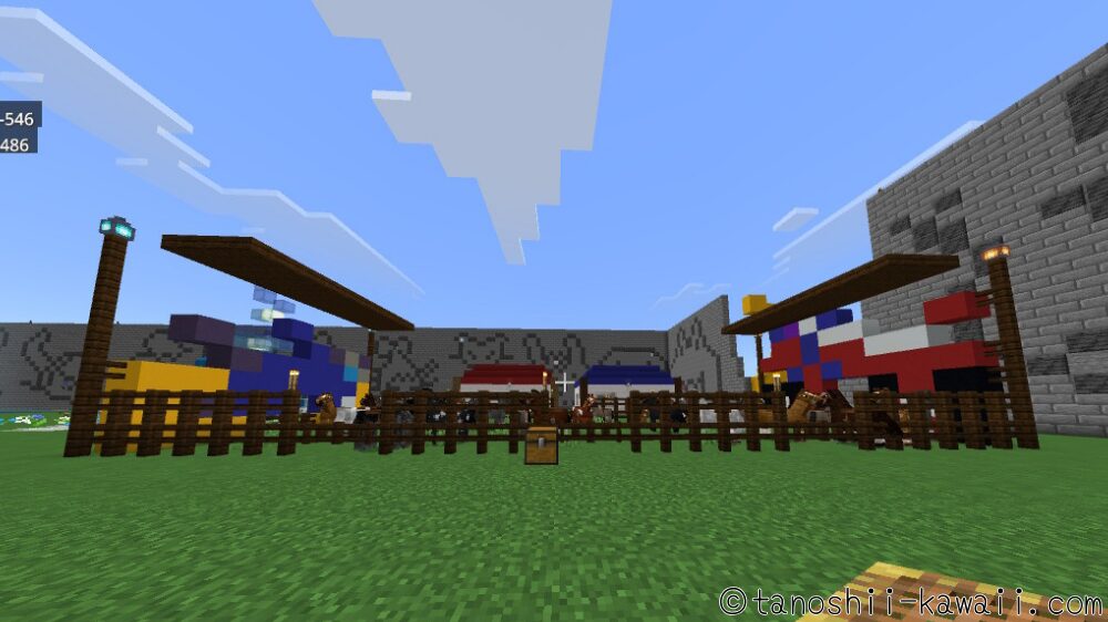 左右にコライドン・ミライドンがいて、中にバイクの代わりに馬