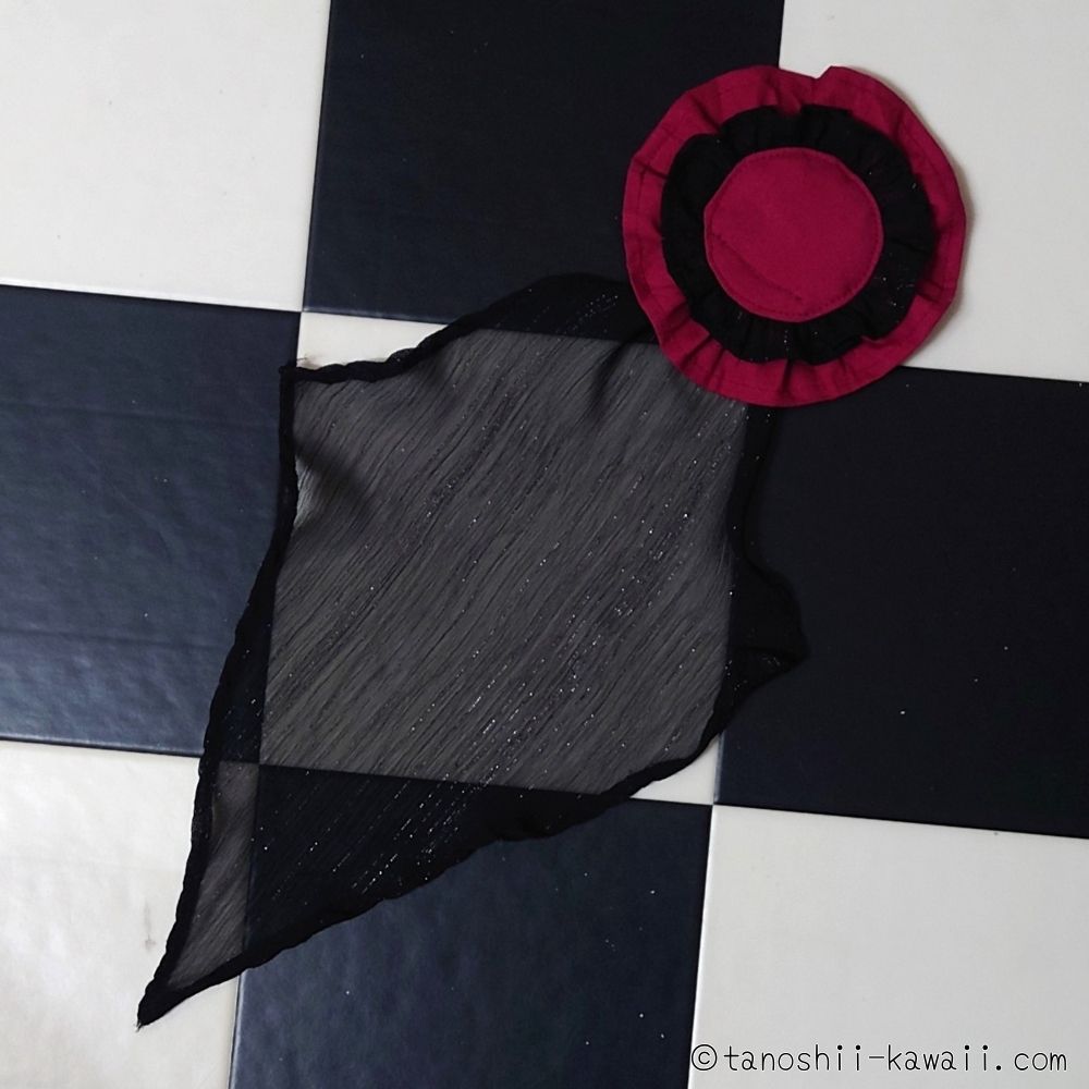 ベール付き丸型ヘアアクセ