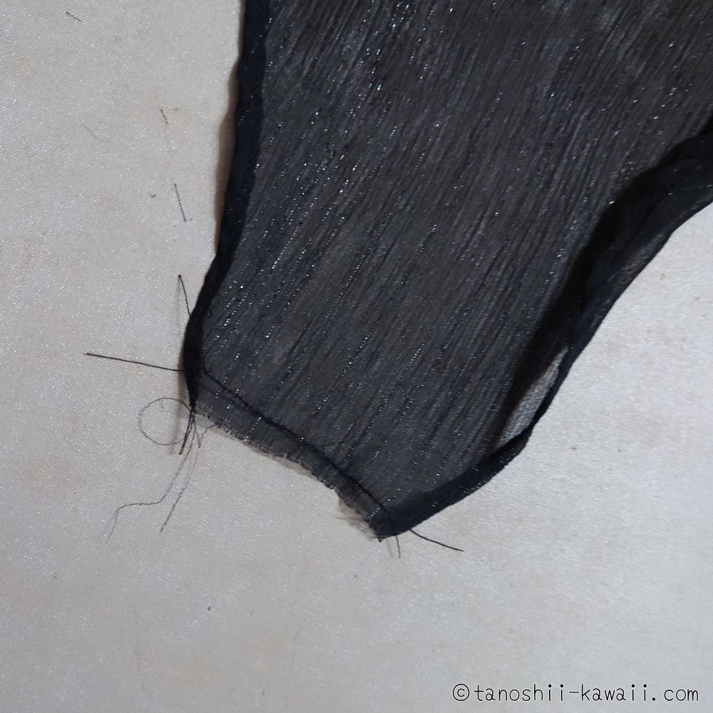 ベールにギャザーを寄せる